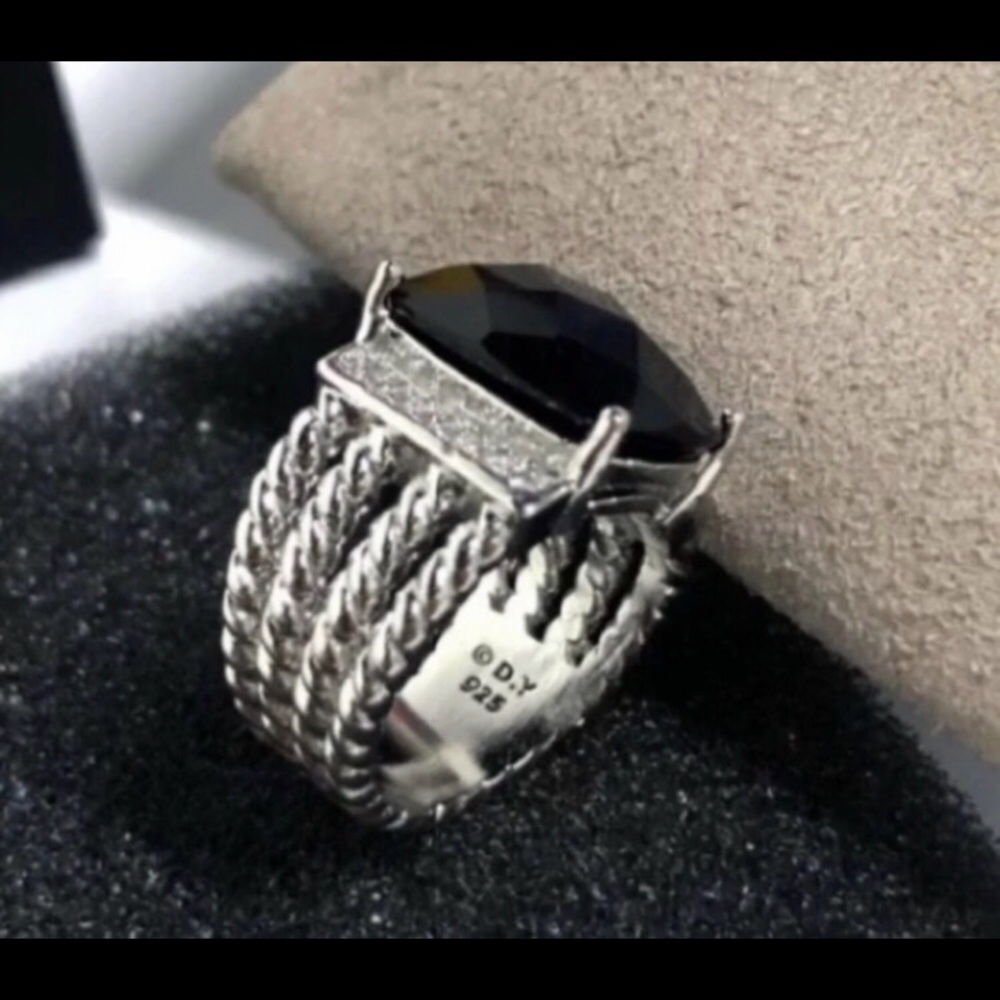 D.Y.Ring/Black Onyx/Diamonds/Sz 7